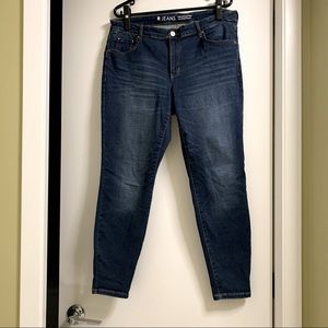 R Jeans - The Sculpting Dark Jeans Size 34